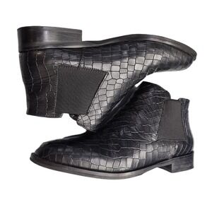 Stelle Monelle Chelsea Boots Womens US 7 Black Crocodile Leather Almond Toe EUC